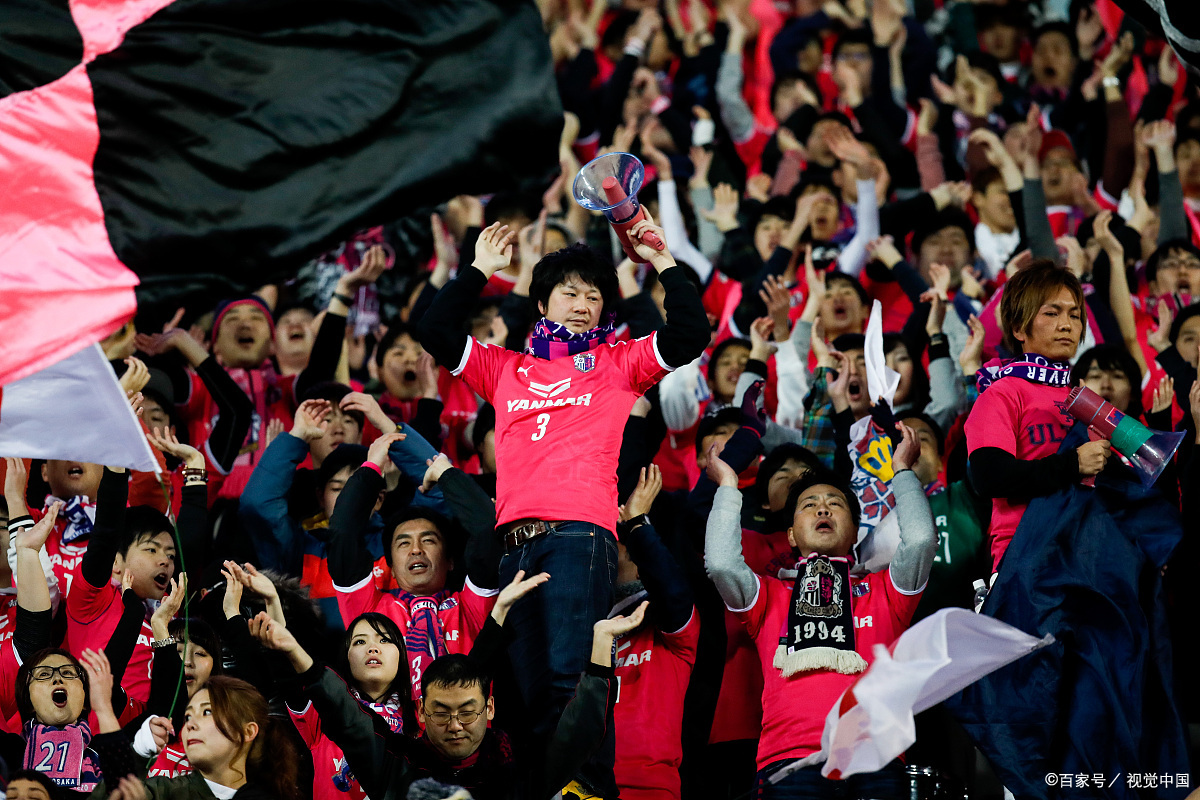 比赛全程紧张刺激，球员们的斗志让人动容