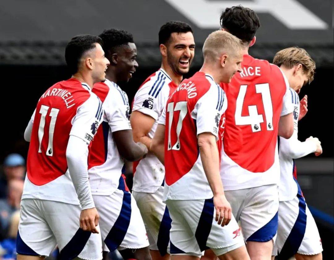 阿森纳客场大胜,锋线组合灵活进攻犀利 阿森纳客场大胜,锋线组合灵活进攻犀利