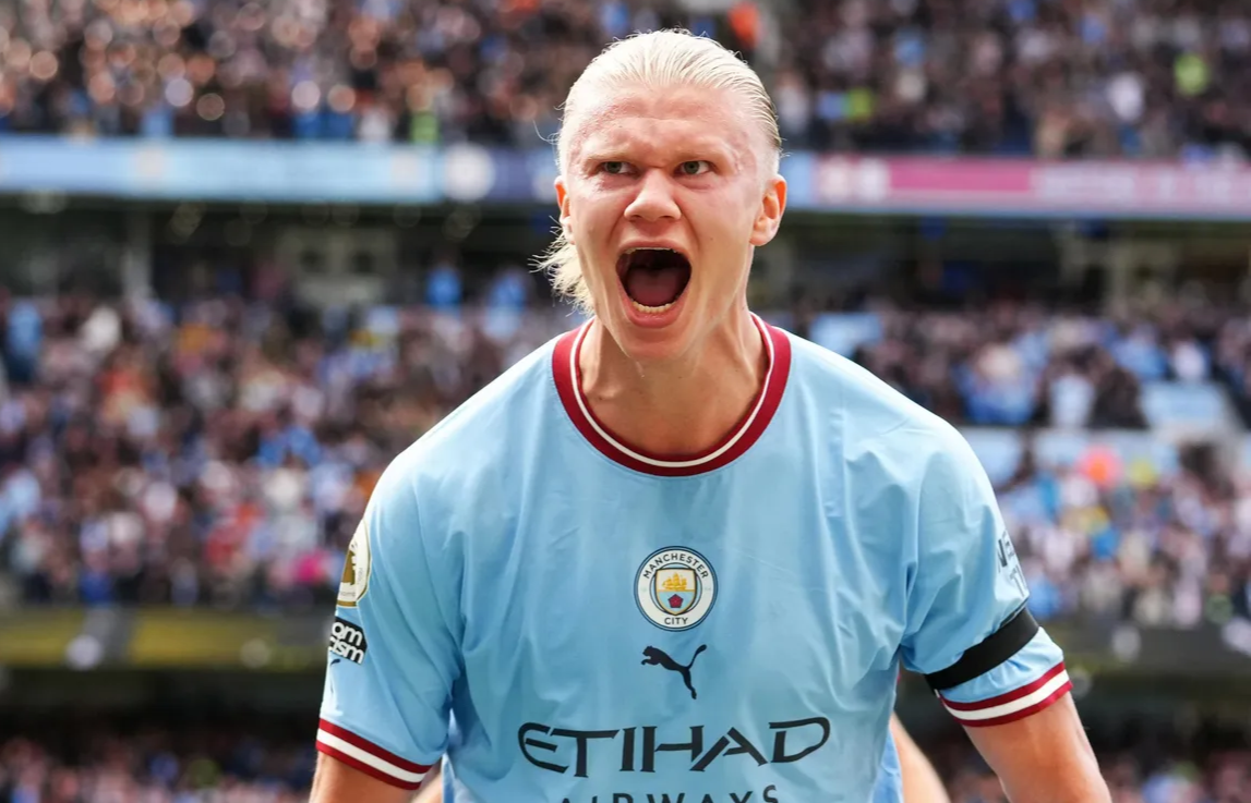 关于沙尔克遭遇主场溃败，战绩不佳难以逆转的信息