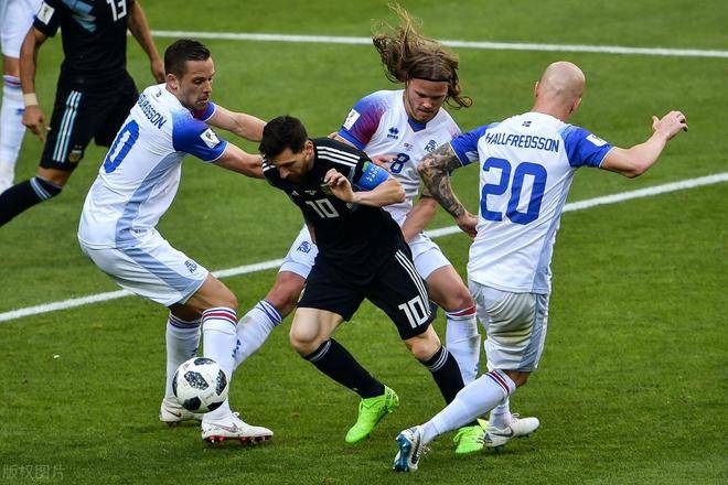 冰岛队在对决中遭受压力，需要调整策略的简单介绍