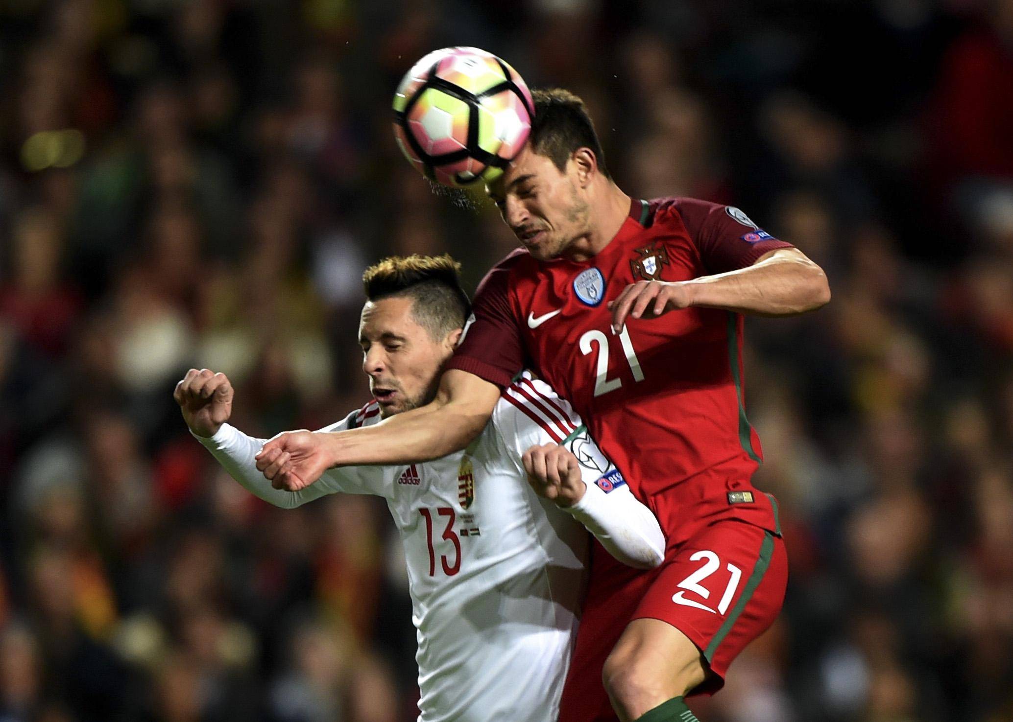 匈牙利队再度失利,无缘欧国联半决赛的简单介绍 匈牙利队再度失利,无缘欧国联半决赛的简单介绍