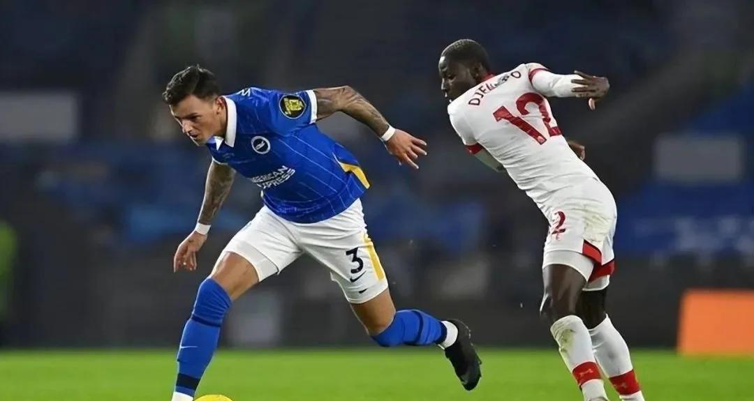 包含斯图加特阵容稳步进步，势如破竹取得连胜的词条