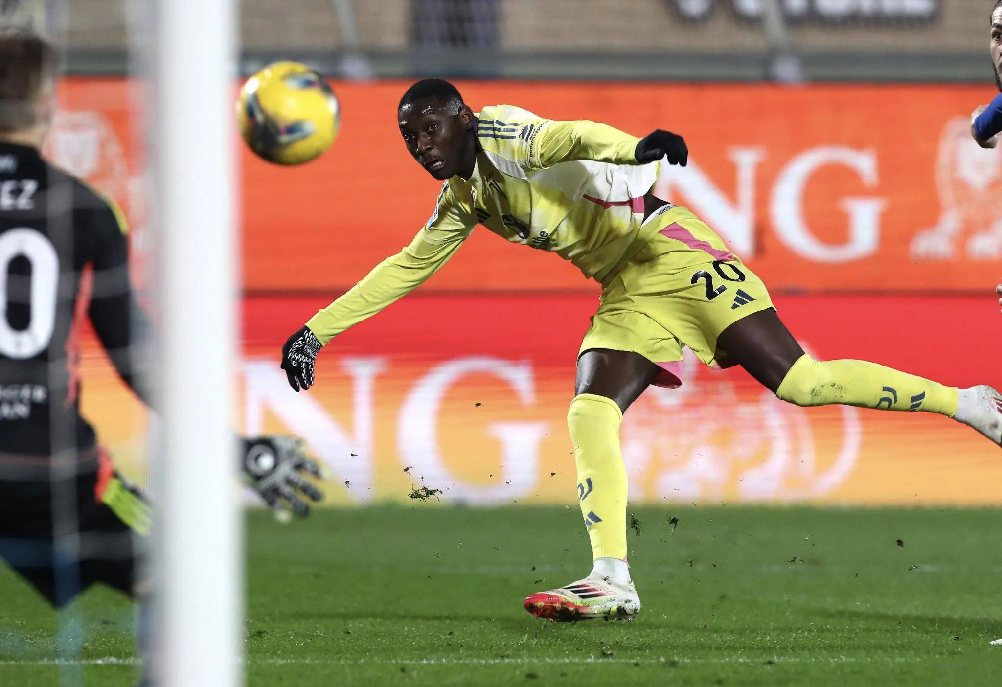 尤文图斯前锋状态回勇，球队再现进攻火力的简单介绍