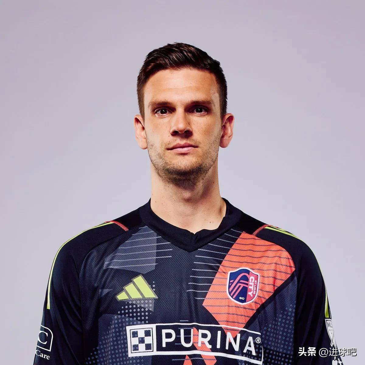 德甲球队引进外援，提高整体战力