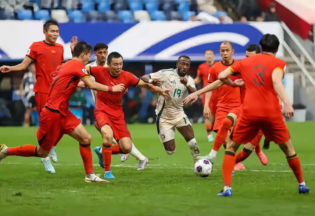 南北球队在激烈交锋中展现出色实力的简单介绍