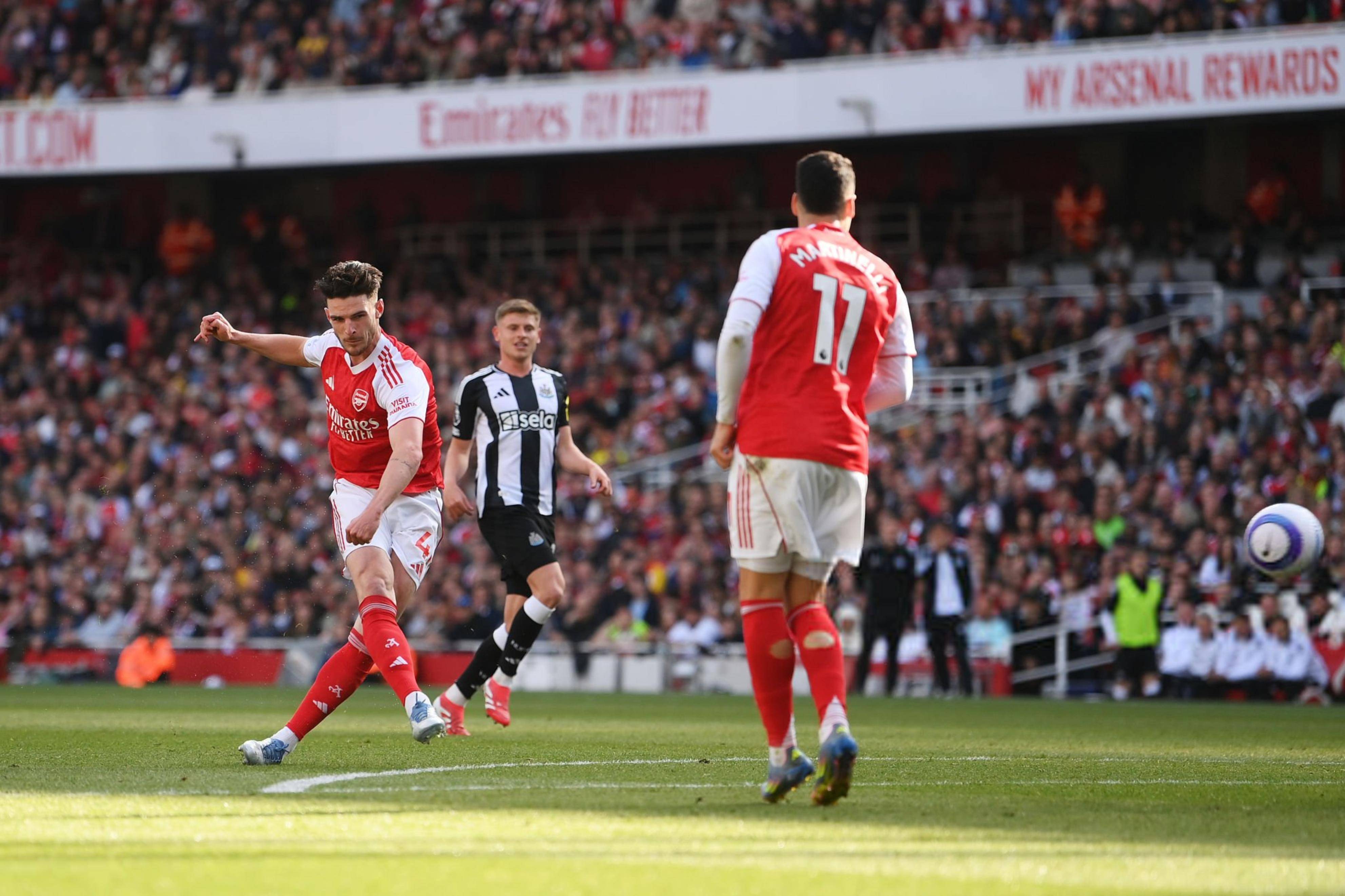 关于阿森纳客场小胜,赢得关键三分的信息 关于阿森纳客场小胜,赢得关键三分的信息