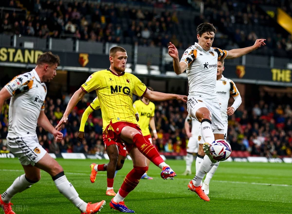 包含沃特福德客场战平,保持不败势头的词条 包含沃特福德客场战平,保持不败势头的词条