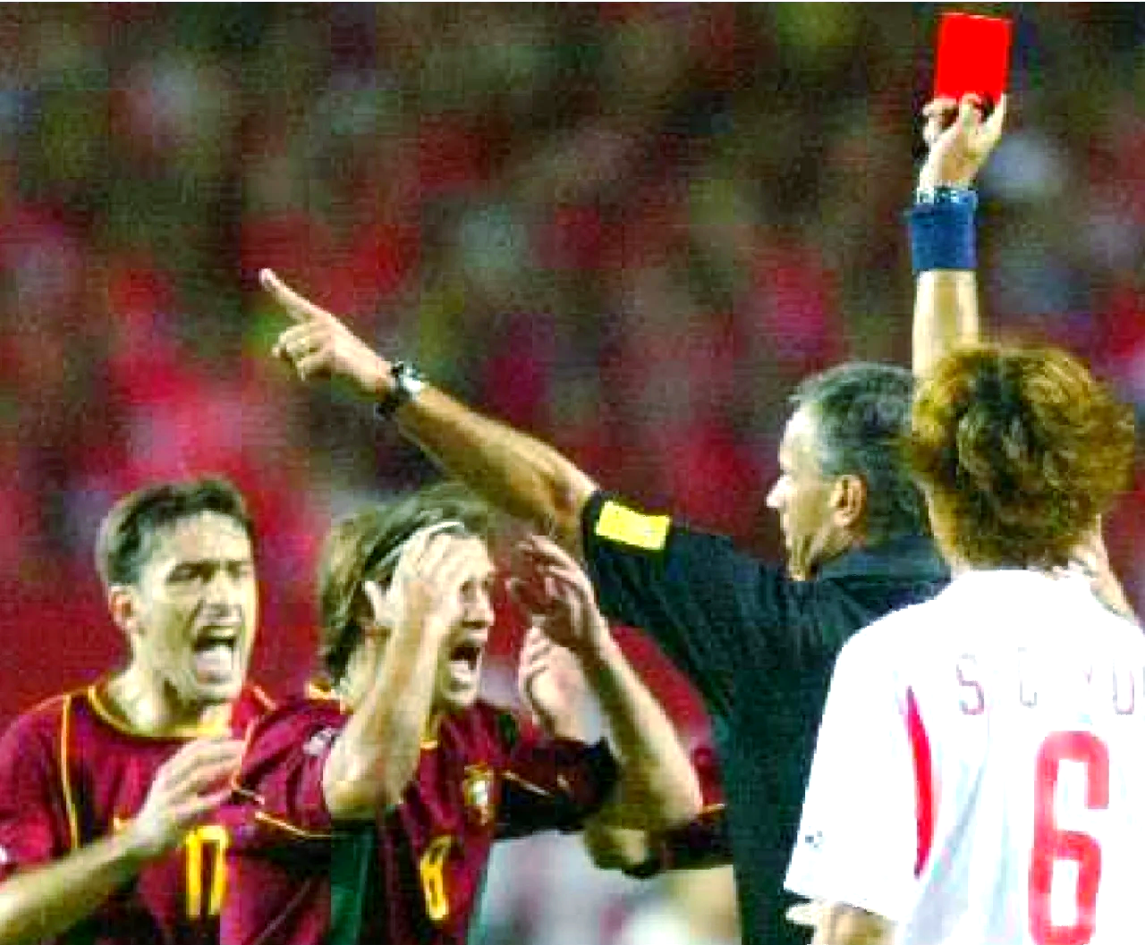 包含葡萄牙遭遇不敌乌克兰，世界杯怎么办？的词条