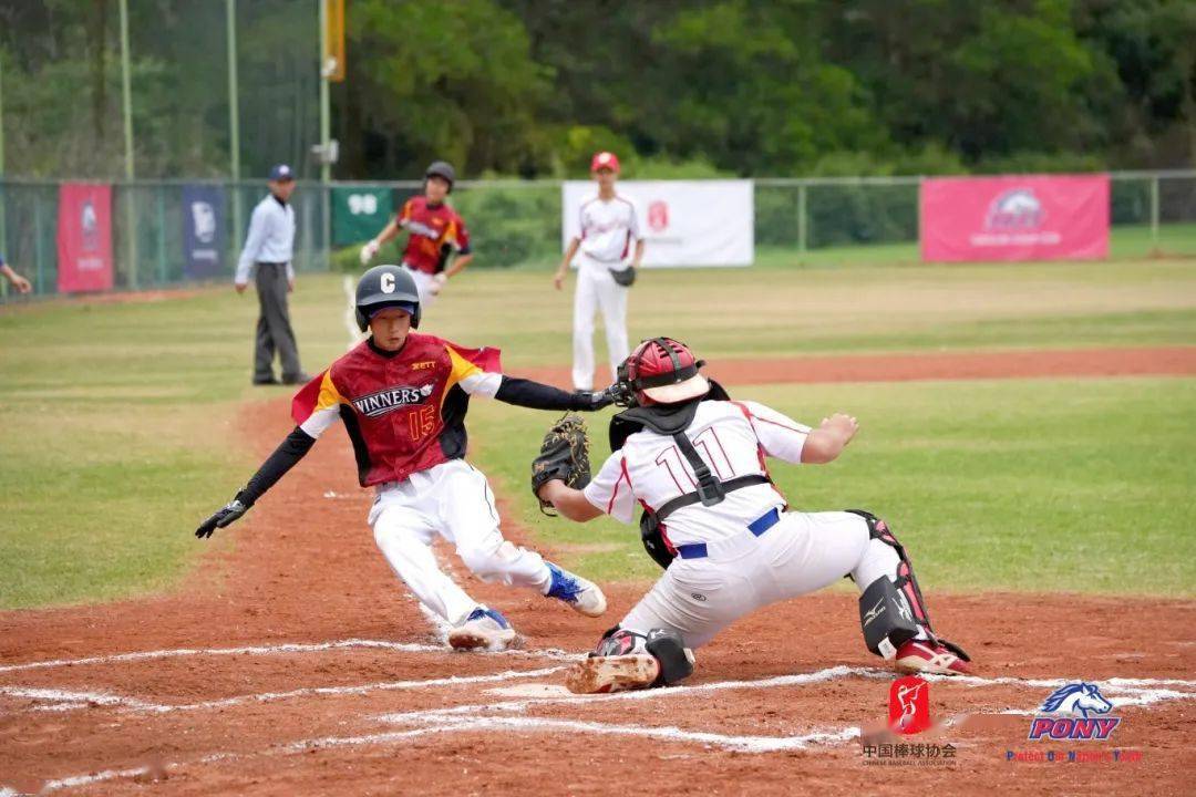 豪强们备战,争夺冠军无比激烈!的简单介绍 豪强们备战,争夺冠军无比激烈!的简单介绍