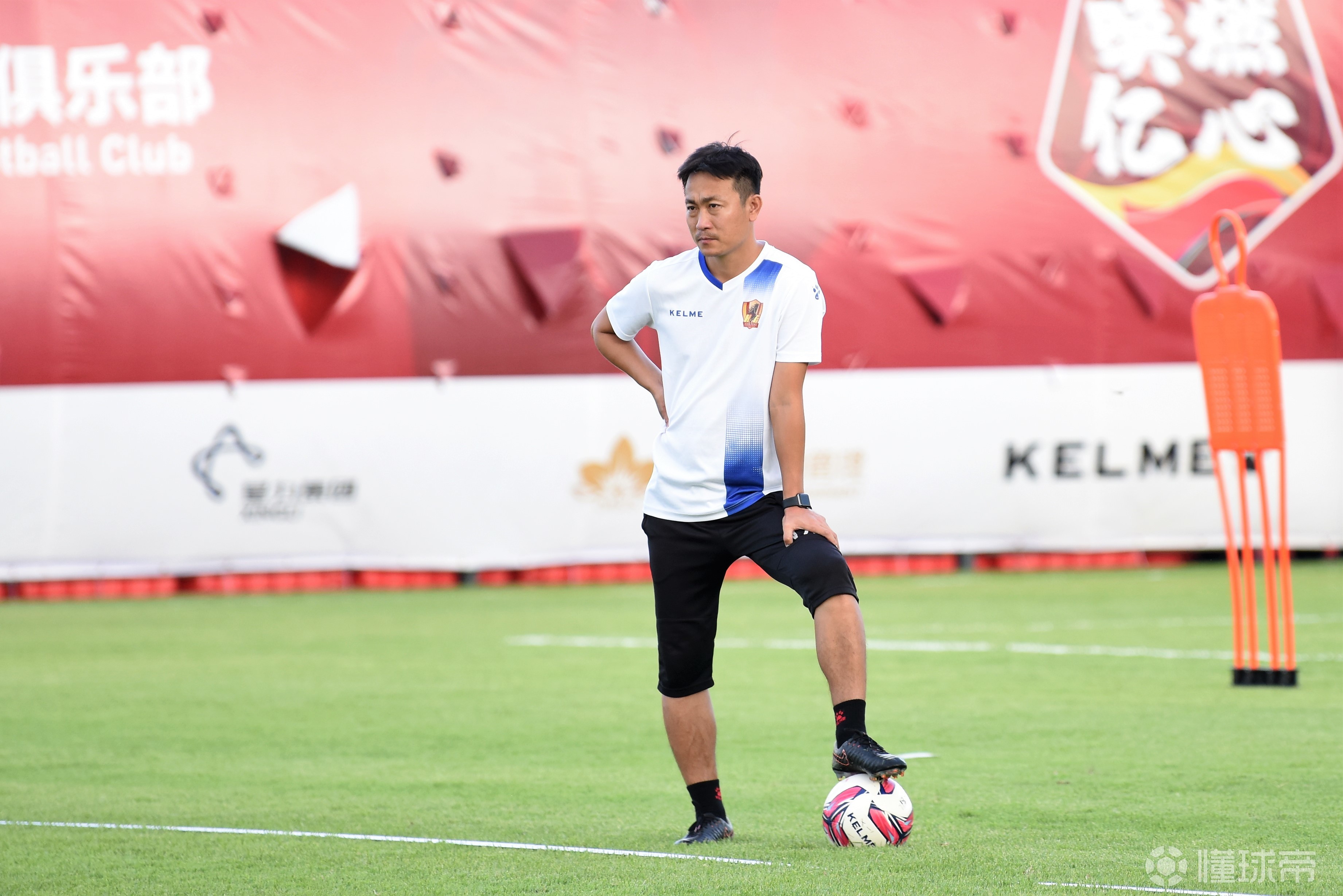 九游体育官方入口-贵州恒丰队经过艰苦训练，为比赛做好准备的简单介绍