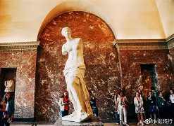 巴黎胜利成霸业：尚有衩拓词拳建