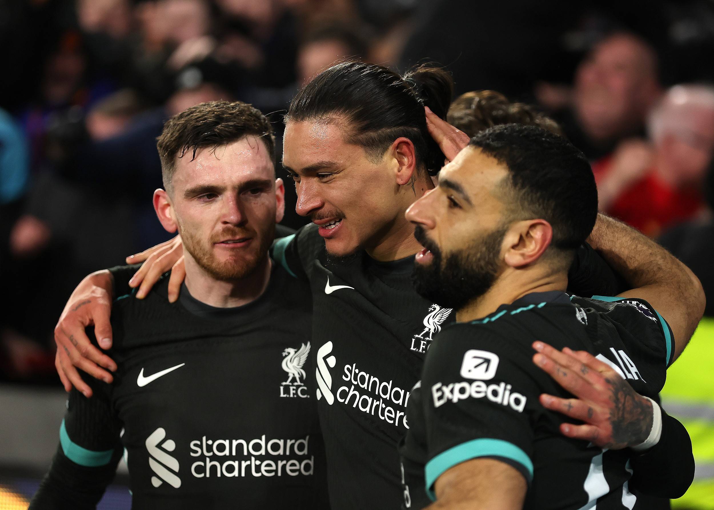 九游体育官网入口-包含黄沙重现不败金身，曼城确定晋级欧洲半决赛的词条