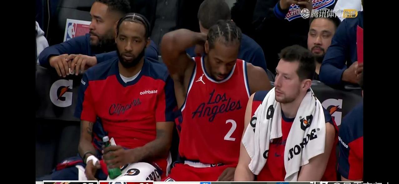 关键比赛中球员发挥出色，帮助球队取得胜利