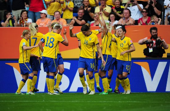 瑞典队奇迹逆转，夺得最后季军