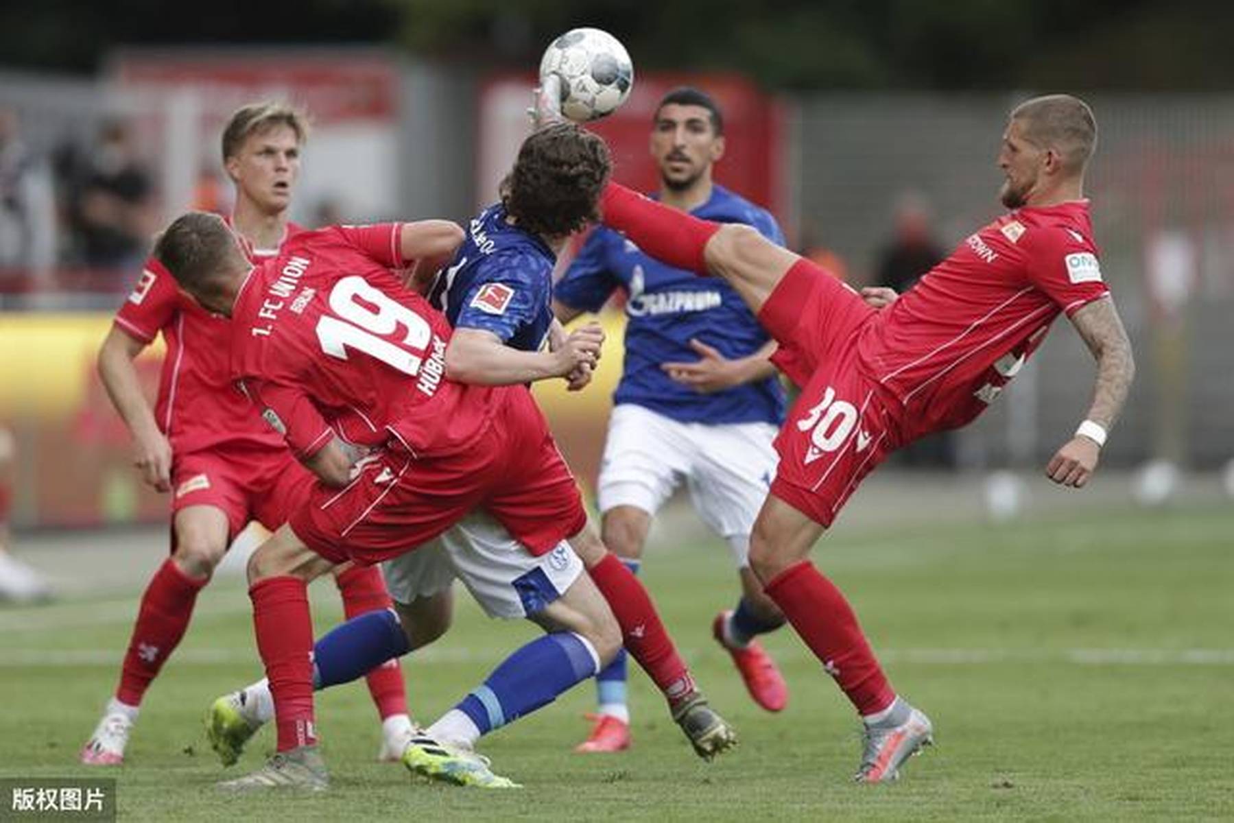 柏林联客场大败,遭遇滑铁卢! 柏林联客场大败,遭遇滑铁卢!