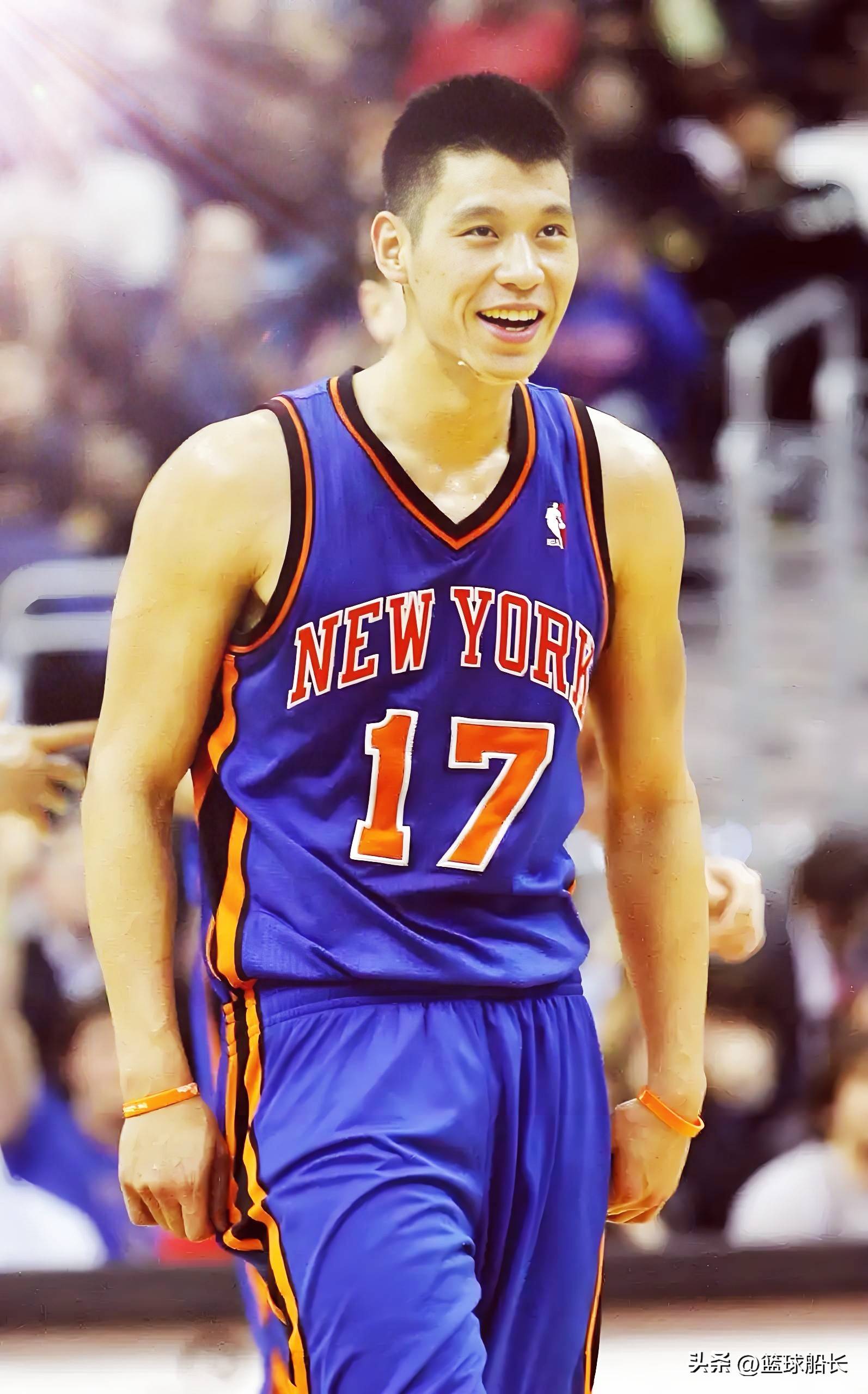 九游体育app-关于尼克斯后卫林书豪展现出色状态，成为球队关键人物的信息