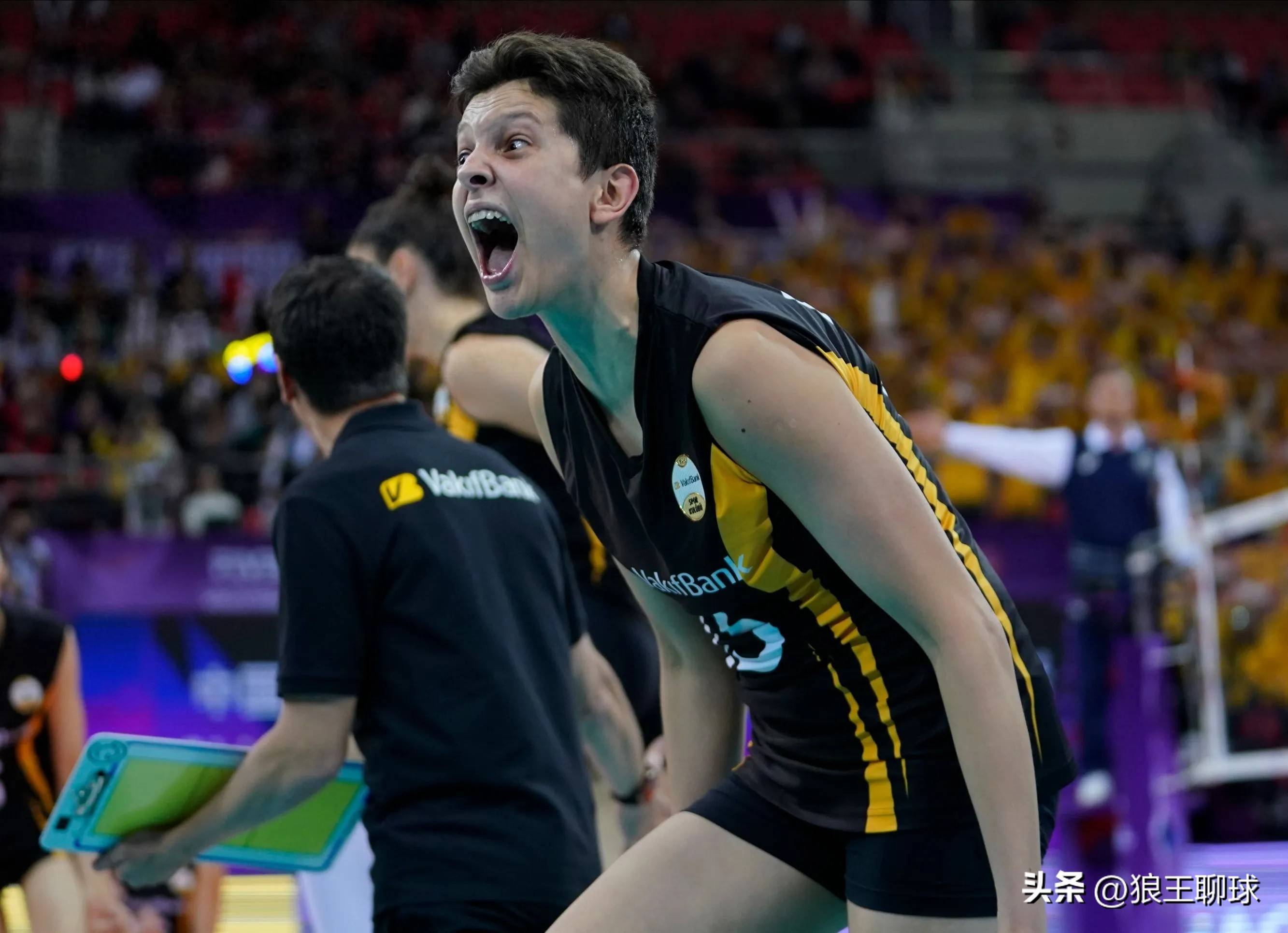 俄罗斯队实力超群，轻取对手晋级